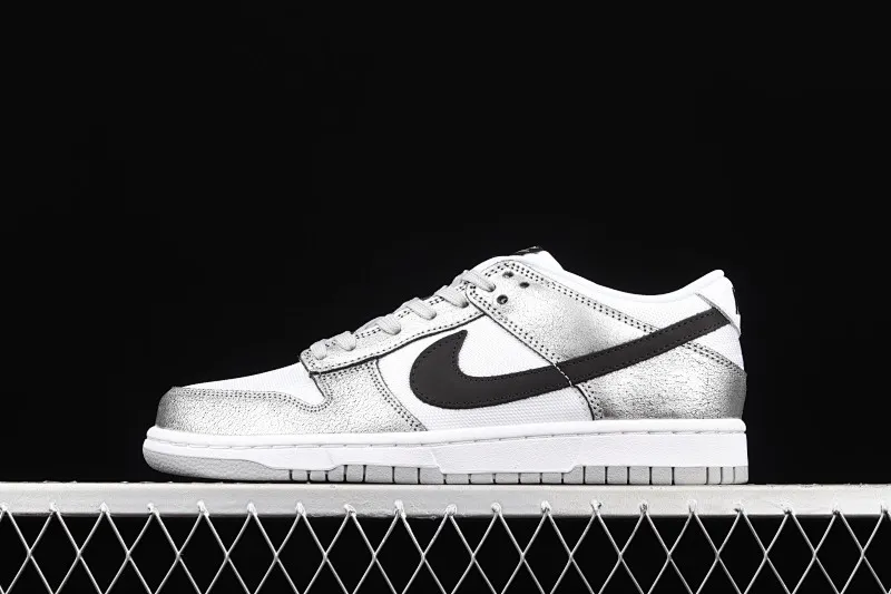 All categories Nk SB Dunk series Nk SB Dunk Low low-top sneakers Nk SB Dunk Low Prm SB smashed backboard fashion casual sneakers DO5882-001